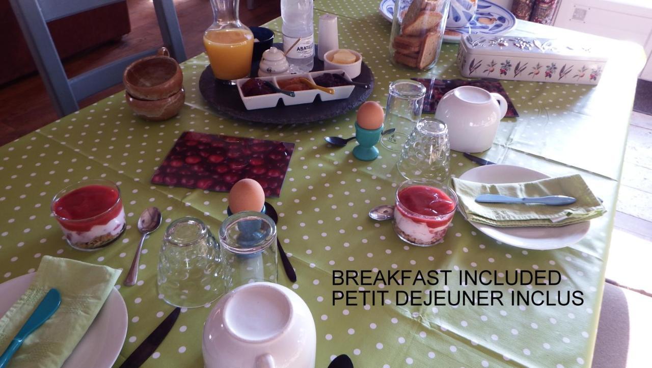 Les Cerisiere Bed & Breakfast Cheffois Exterior foto