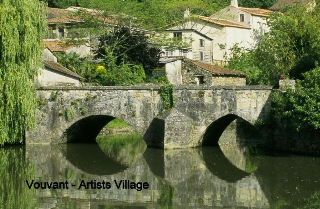 Les Cerisiere Bed & Breakfast Cheffois Exterior foto
